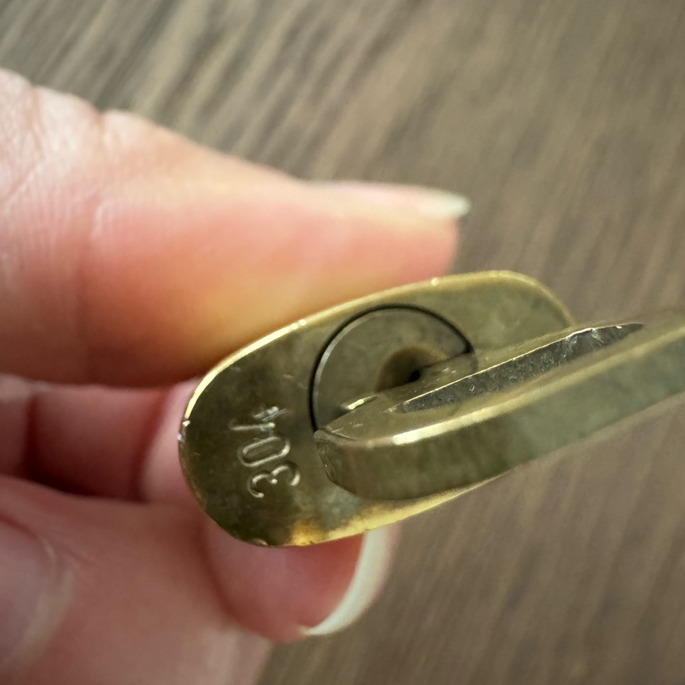 Louis Vuitton Brass Lock with 1 Key - Picture 3 of 6
